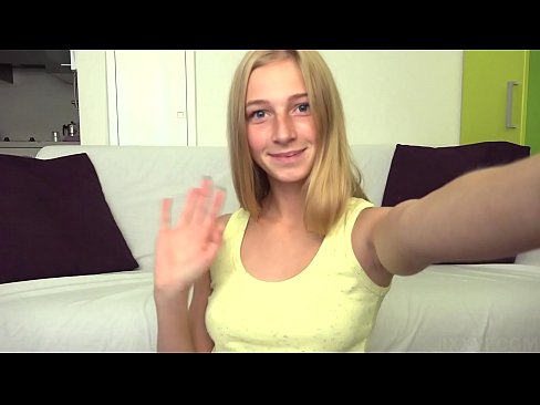 ❤️ Kiam mi enuas, mi pigre masturbas mian rozkoloran kuzon Hejmfarita porno ĉe porno eo.porngameshub.ru ❌