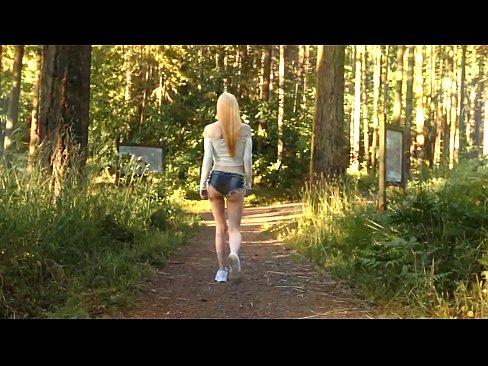 ❤️ Bela virino moviĝas malrapide, ne nuda video Hejmfarita porno ĉe porno eo.porngameshub.ru ❌