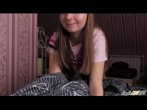 ❤️ Blondie Suĉas sian BFF-on Profunde kaj Akiras Cum En Ŝia Buŝo Hejmfarita porno ĉe porno eo.porngameshub.ru ❌